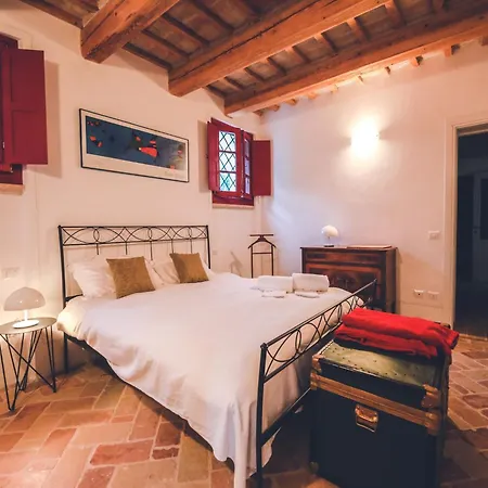 Manor In Marche With Pool & Adriatic Views Вилла Монсано