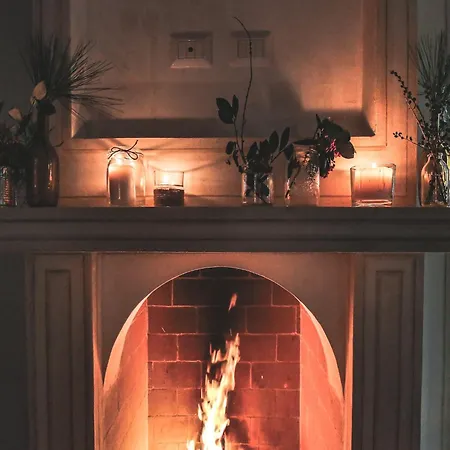 Manor In Marche With Pool & Adriatic Views Монсано