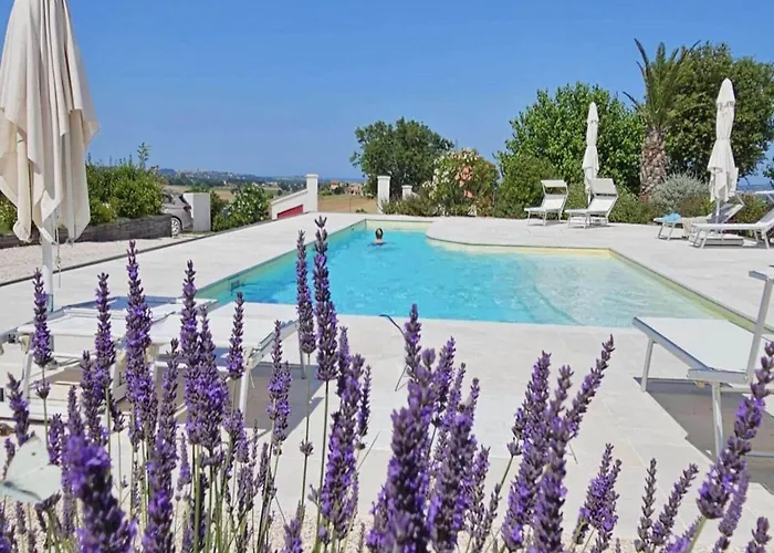 فيلة Manor In Marche With Pool & Adriatic Views